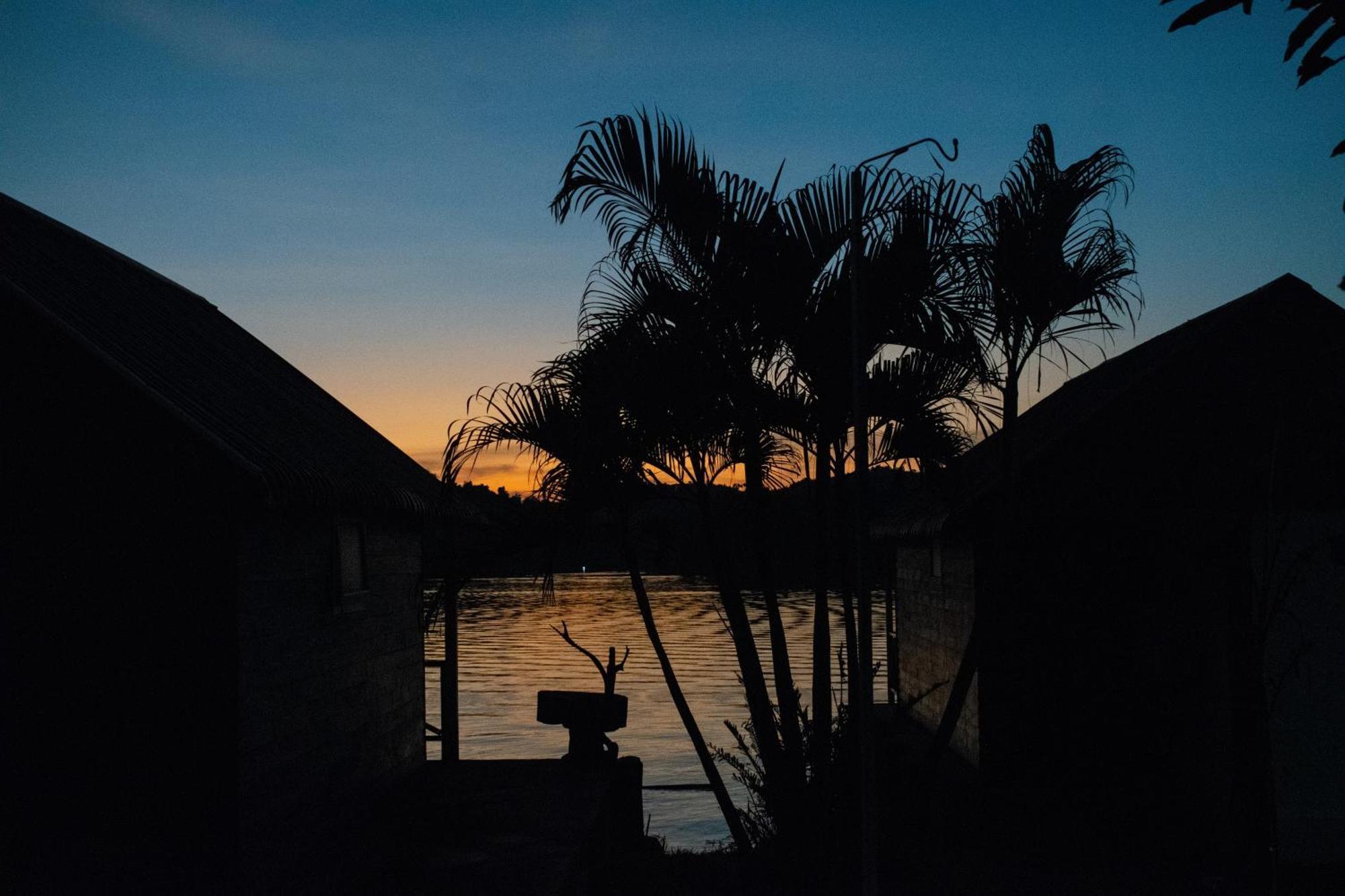Sunset Nam Ngum Resort Vang Vieng Exterior photo