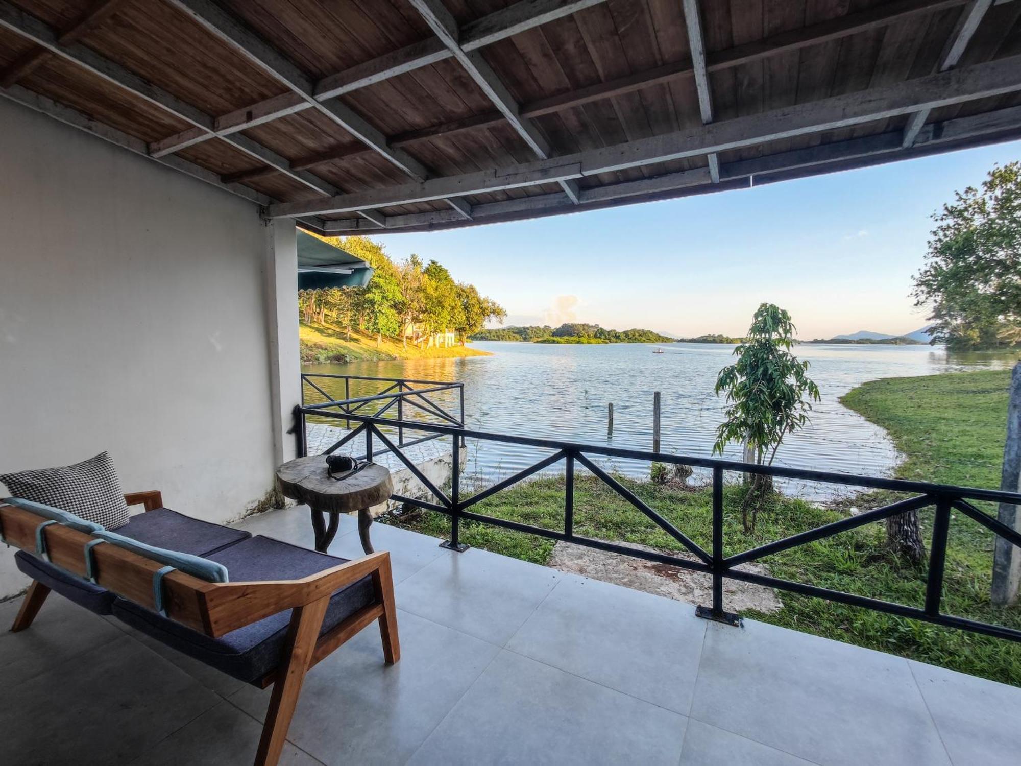 Sunset Nam Ngum Resort Vang Vieng Exterior photo